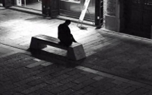 情绪如同洪水猛兽，一发不可收拾