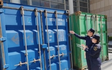 “石”来运转——全球最大石材展首批展品顺利通关