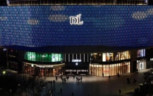 怒赞！胖东来为什么能让全网心甘情愿排队？撕开零售业最狠的真相