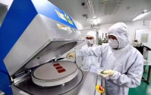 马斯克两年前吹的哨，今天成了欧美科技圈的紧箍咒