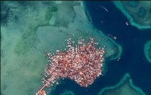 世界最拥挤的 10 座小岛：每平方公里住万人，香港鸽子笼都堪比天堂