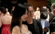 陪睡陪玩算啥呢！继关晓彤事件后,又有明星揭内娱阴暗面,个个荒诞