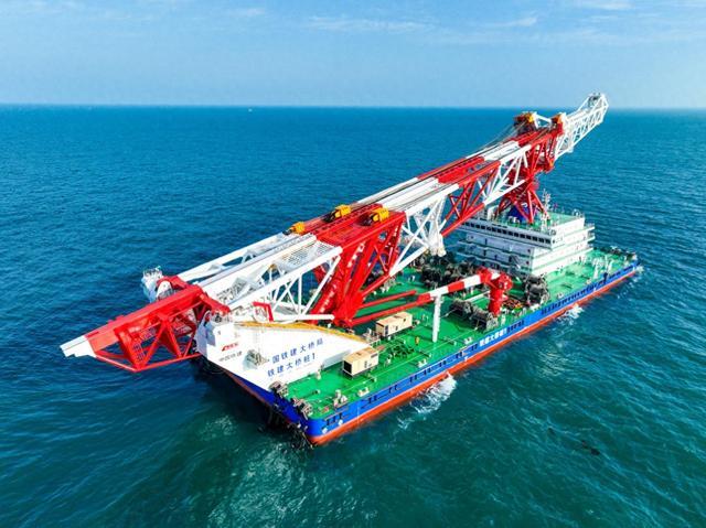 今日交付！海上装备制造新突破，创多个“世界之最”
