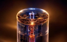 全球首款量子电池验证成功 体积越大充电越快 这会改变什么
