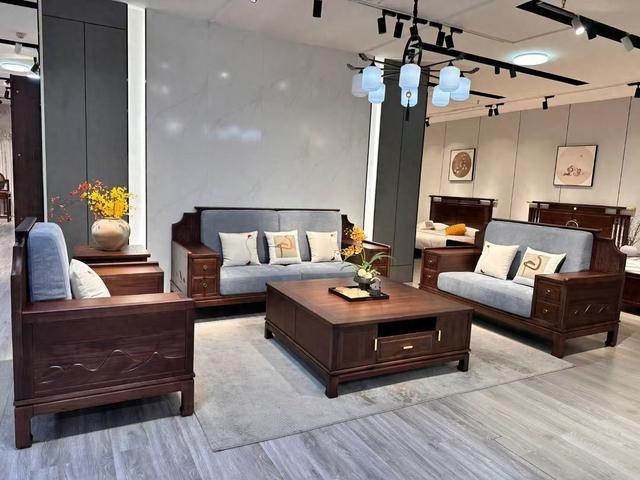 热议买家具排名情况,探讨购买家具哪家专业又靠谱