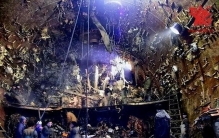 普京永远的痛！世界最严重核潜艇事故，库尔斯克事件118人被憋死