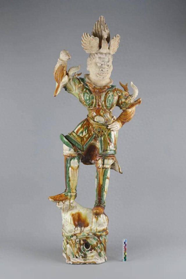 54件唐三彩修复完成 创山东文物修复史上一次性修复三彩器数量之最