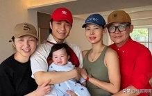 53岁古巨基近况曝光！娶大4岁陈韵晴生两个儿子，如今婚姻很幸福