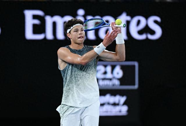 ATP最新世界排名：谢尔顿升至第八，吴易昺上升三位列第115