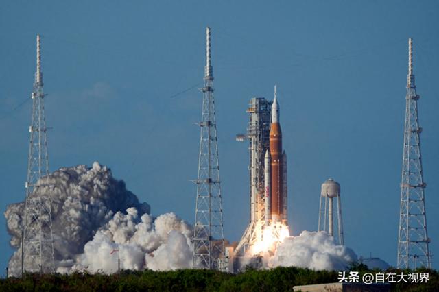 美国载人飞船绕月背，人类迈向深空的每一步都算数