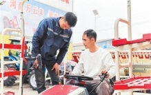 一家农机老店的三次转型