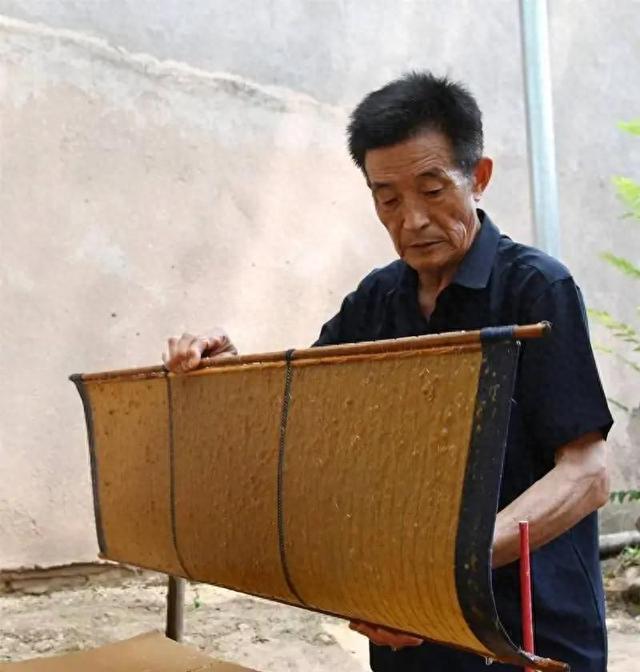 影响世界的10大发明1.轮子2.造纸术3.活字印刷术