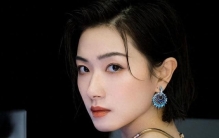 娱乐圈最干净的女演员, 拒绝导演无理要求被"封杀", 今凭实力再走红