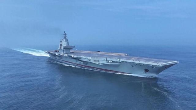 服役不足半年，福建舰已形成战斗力，美国到底哪里不如中国？