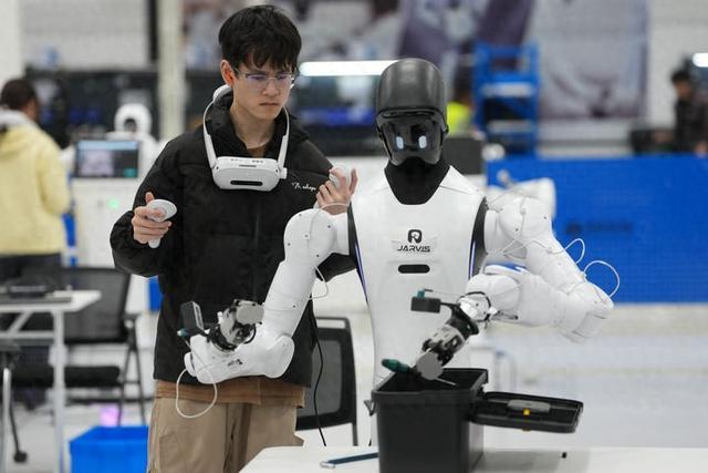 在宁波，看见智造中国