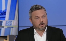 美UFO纪录片导演：当下正处于探索外星文明转折点，“宇宙中人类并不孤单”