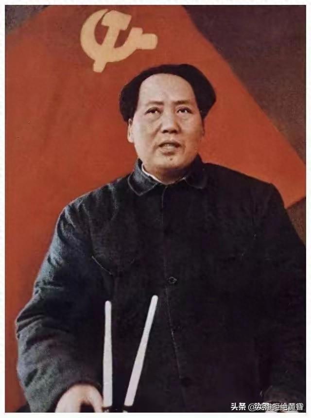 五十年代尚无人工智能，毛主席早已提出机器替代人脑劳动