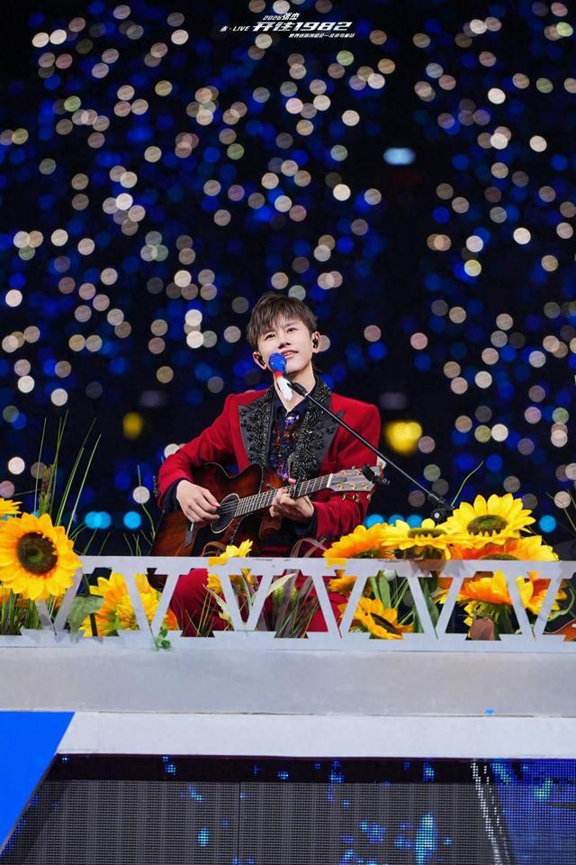 张杰鸟巢连唱16场：刷新鸟巢单人年度场次世界纪录