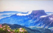 "大瓦山"：世界最高孤峰状平顶山，比科罗拉多大峡谷还深860米