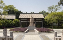 孙权：三国最稳CEO，18岁接盘如何成就百年基业？
