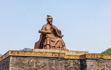 兵圣孙武，一部《孙子兵法》，影响华夏两千五百年军事史