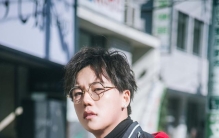 一场演唱会引爆骂战：刘维的“两难”，撕开内娱最现实的人情困境