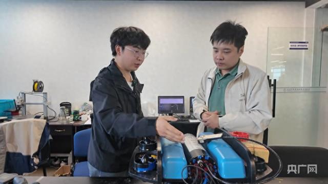 张海光：一个农业工程大学生的“水下机器人梦”