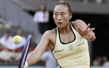 世界排名跌到53位！郑钦文太沮丧：其他都挺好就一点没打好 还得练