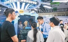 黑板会思考  课堂正改变