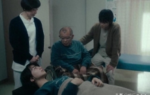 日本限制级《闭锁病房》表面尺度拉满，藏着成年人最不敢看的真相