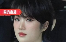 姚安娜对医美避之不及？戚薇吊梢眼、景甜变脸，才懂妈生脸之美