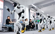 审视AI背景下职业能力需求——关于AI能力的对话（上）