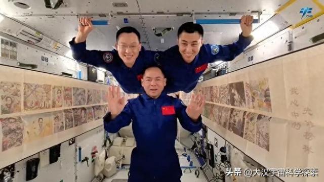 太空驻留200多天!神舟二十一号航天员创造了哪些成就