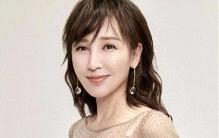 她押上一生赌一个穷小子，他赌上一生写7部情书：娱乐圈最豪赌局