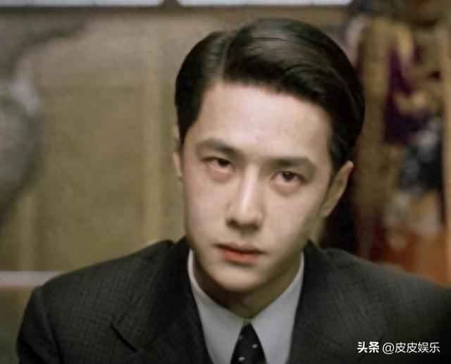 “德不配位、洋相百出、脑袋空空”，这几位“文盲”明星为啥走红