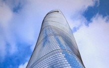 中国建筑王者，上海建工打造632米中国第一高楼，享誉全球。