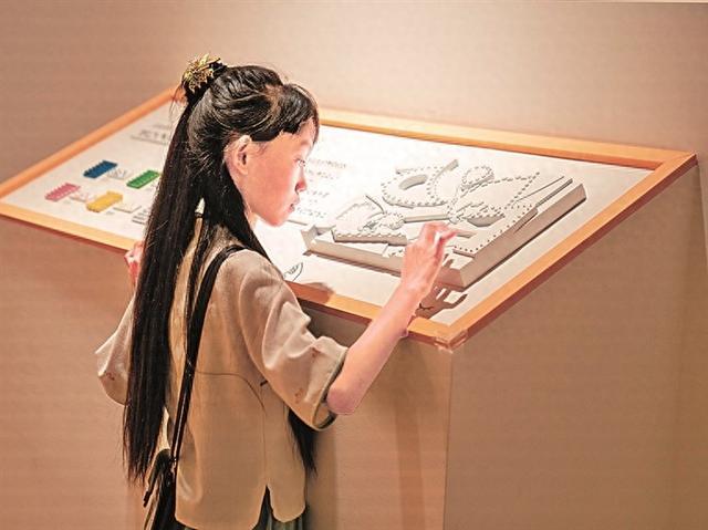 平视与共情:策展中的童心守护