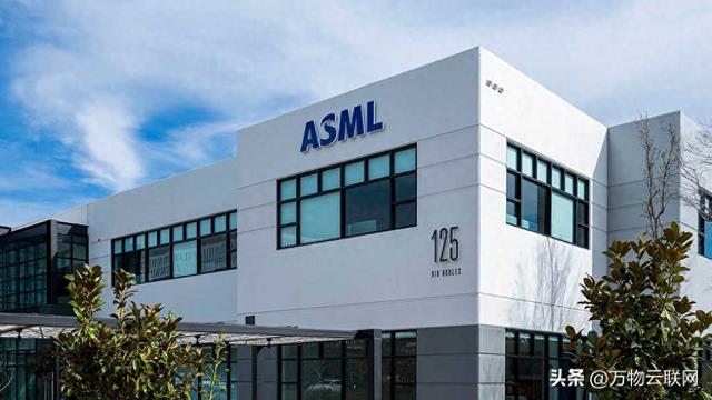 科技巨头跨界碰撞!马斯克为何盛赞ASML为“欧洲最伟大公司”?