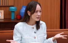 陪睡陪玩只是冰山一角！TVB女星含泪爆料，当众遭男星恶意侵犯