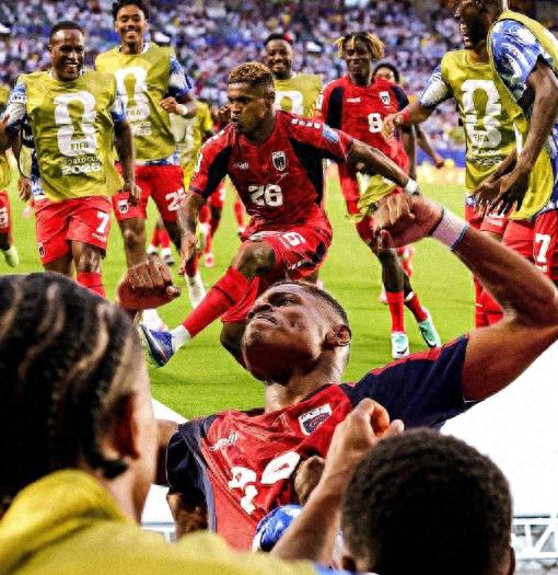 55万人逼平两个世界冠军！“佛得角”到底是个什么神奇国家？
