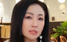 越是上流人越下流，61岁女星曝娱圈内幕，富豪明码标价仅冰山一角