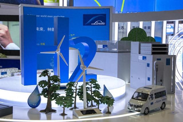 年赚700亿!这家"卖空气"的公司,凭什么比特斯拉还稳?