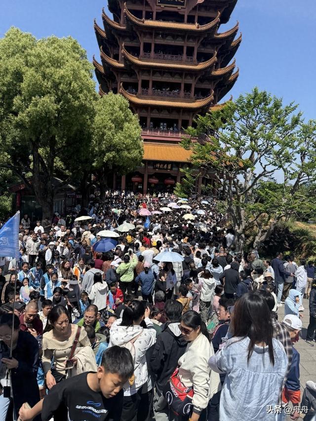来看五一最热门十大景点排行榜,你的家乡上榜了吗?有你身影没?