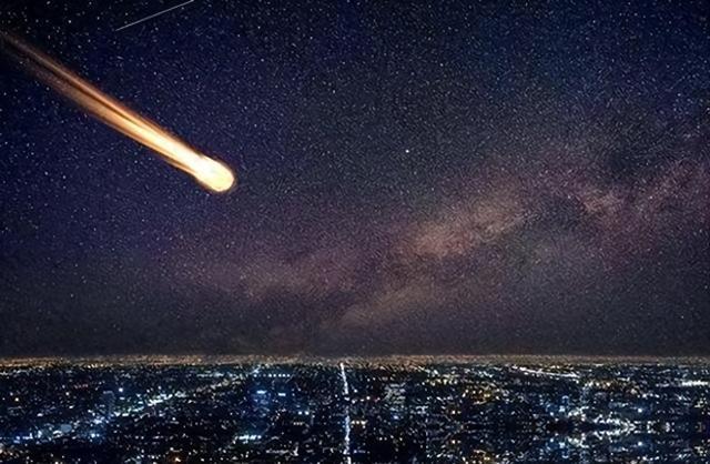 人类最接近灭亡的一次:俄罗斯陨石事件!是谁暗中保护了我们?