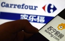 52亿血本无归！苏宁"割肉"家乐福：一场教科书级的并购灾难，戳破了中国零售最痛的真相