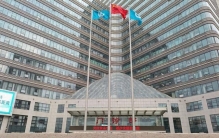 月入18个亿，每天接诊超过4万人，全球最大的医院原来在中国