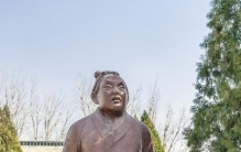 兵仙韩信:从胯下之辱到国士无双，一代军事天才的辉煌与悲歌