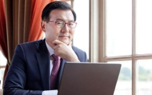 同是退役奥运冠军，张继科比邹市明更受家长欢迎，乒乓球成本低伤害小，拳击受限于高风险和高成本很难普及自然创业更难成功