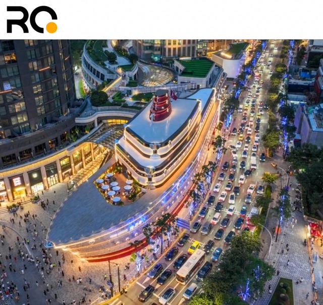 路易号停靠一年,它给南京西路商圈留下了什么?