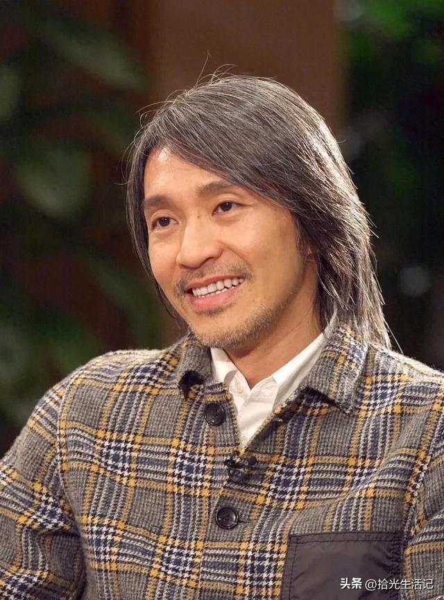 周星驰,早已活成了娱乐圈最不会塌房的例外